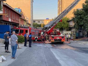 Beylikdüzü’nde Korkutan Yangın