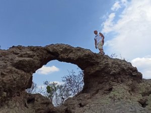 Burhaniye’ De Kaya Sunağı İlgi Gördü