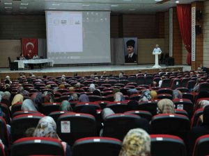 “Koruyucu Aile” Semineri Düzenlendi