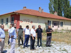 Altıntaş Saraycık Köyüne “Köy Yaşam Merkezi” Açılacak