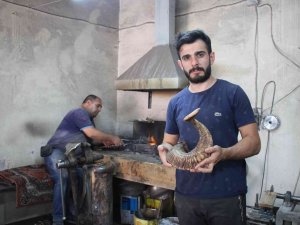 Koç Boynuzu Azaldı, Üretim Daraldı