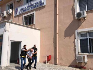 Yabancı Uyruklu Yankesici, Polisten Kaçamadı