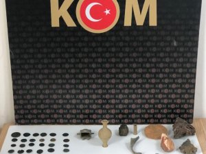 Çanakkale’de Tarihi Sikkeler Ele Geçirildi