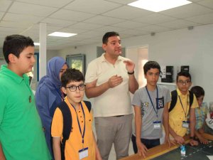 Elazığ’da Fırat’ın Çocukları İ̇çin Teknoloji Ve Yetkinlik Merkezi Açıldı