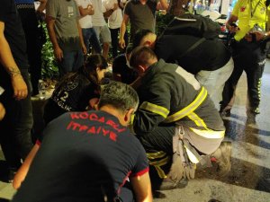 Aniden Otomobilin Önüne Çıkan Motosiklet Sürücüsü Yaralandı