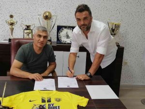 Bayburt Özel İ̇dare Spor, Kurşunlu İle Sözleşme İmzaladı