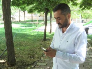 Hesabına Yanlışlıkla Yatırılan Paraların Sahibini Arıyor