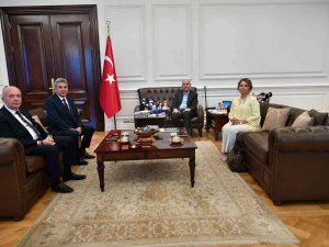 Dursunbey Ve Adalar Belediyelerine Milyonluk Yatırım