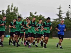 4 Oyuncusundan Yoksun Olan Denizlispor, Hazırlıklarını Sürdürüyor