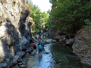Edremit’te Şahinderesi Kanyonu İlgi Gördü