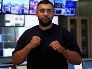 Ali Eren Demirezen’in Hedefi Altın Kemer