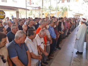 Nazilli’nin Sevilen İsmi Mücahit Öğretmene Son Yolculuğuna Uğurlandı