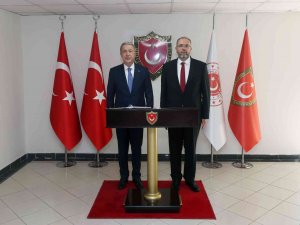 Milli Savunma Bakanı Akar Ve Bm Genel Sekreteri Guterres Müşterek Koordinasyon Merkezinde İncelemelerde Bulundu