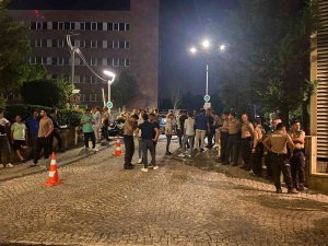 Sokakta Düğün İhbarına Giden Bekçilere Saldırı: 1 Bekçi Şehit Oldu
