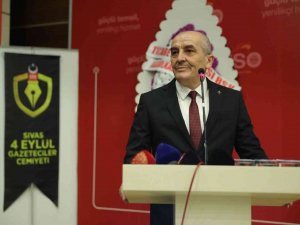 Sivas 4 Eylül Gazeteciler Cemiyeti Başkanı Karahan: "Ülkemizin Başı Sağ Olsun"