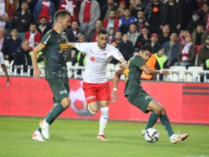 Sivasspor - Alanyaspor Rekabetinde 11. Randevu