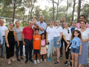 Mezitli Belediyesi Çalışanlarından Piknikli Kutlama