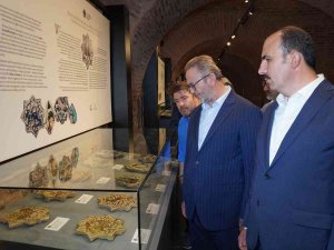İ̇stanbul’da Açılan “Darülmülk Konya Selçuklu Sarayları Sergisi” İki Payitahtı Buluşturdu