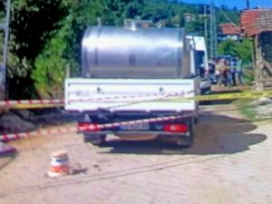 Süt Toplama Aracının Altına Giren Çocuk Ezilerek Hayatını Kaybetti