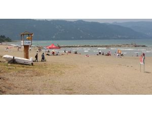 Ordu’da Vatandaşlar Plajlara Akın Etti