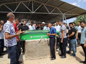 İ̇ha Muhabiri Umut Yakup Tanrıöver Gözyaşlarıyla Uğurlandı