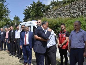 Vali Taşbilek’ten Şehit Bekçinin Ailesine Taziye Ziyareti