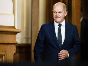 Almanya’da Scholz’a Anket Şoku: Yüzde 62’si Memnun Değil