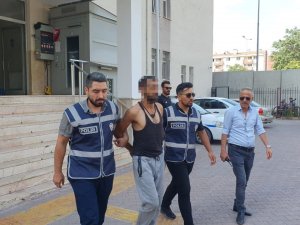 Hırsızlık Suçundan Aranan Şahıs Havalandırma Boşluğundan Çıkartıldı