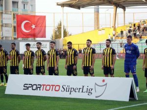 İ̇stanbulspor, Süper Lig’de Umduğunu Bulamadı!