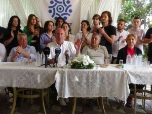 Memleket Partisi Genel Başkanı Muharrem İ̇nce, Edremit’teki Esnaf Ziyaretlerinde Konuştu