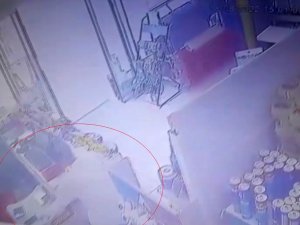 Telefon Hırsızı Kamerada