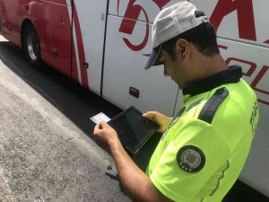 İ̇stanbul 15 Temmuz Demokrasi Otogarı’nda Otobüs Denetimi