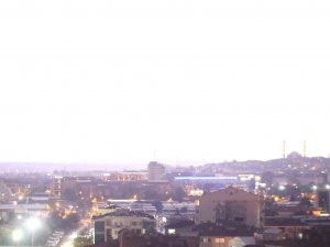 Edirne’de Şimşekler Gökyüzünü Aydınlattı