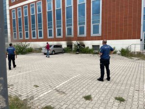 İ̇skenderun Adliyesi’nde Yangın