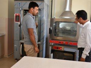 Karaman’da Lisede Glütensiz Ürünler İle Mor Ekmek Üretilecek