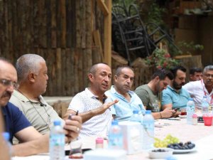 Başkan Yücel, Muhtarlarla Bir Araya Geldi