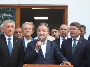 Bakan Bozdağ: “Kriz Ve Kaosun Olduğu Türkiye Vaat Ediyorlar”