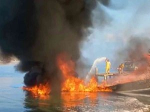 Marmaris’te Yanan Tekne Küle Döndü