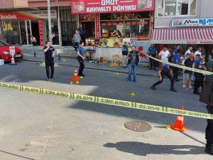 Küçükçekmece’de Silahlı Saldırı: 2 Ölü