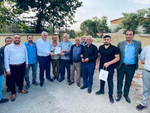 Öz: “İ̇lk Günkü Aşkla Hizmet Ediyoruz”