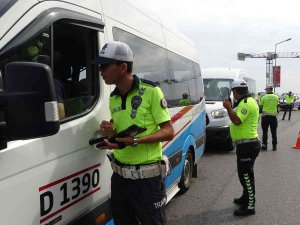 Trabzon’da Dolmuş Ve Taksilere Klima Denetimi