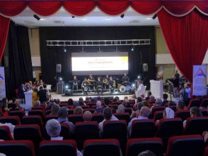 Kastamonu’da Vatandaşlar Sesleri İle Yarıştı