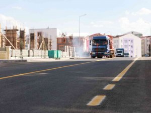 Nevşehir’de Mahalle Ve Sokaklarda Yol Çizgi Çalışması Yapılıyor