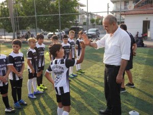 Başkan Uzundemir’e Spora Katkı Teşekkürü