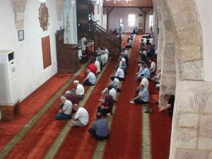 Yazar Ve Şair Mevlana İ̇dris Zengin Dualarla Anıldı