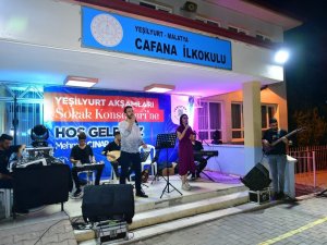 Yeşilyurt Akşamları Sokak Konserine Büyük İlgi