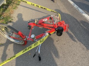 Otomobilin Çarptığı Bisikletli Hayatını Kaybetti