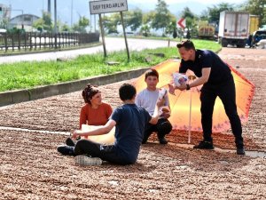 Giresun Belediyesinden Fındık Üreticilerine İkram
