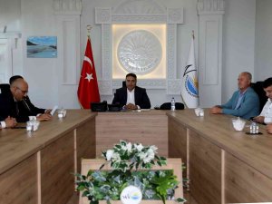 Van Sahipsiz Hayvanları Koruma Birliği İlk Toplantısını Yaptı