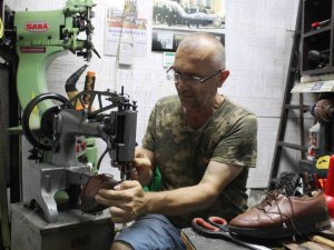 Çıraklıkla Başladığı Mesleğini 33 Yıldır Sürdürüyor